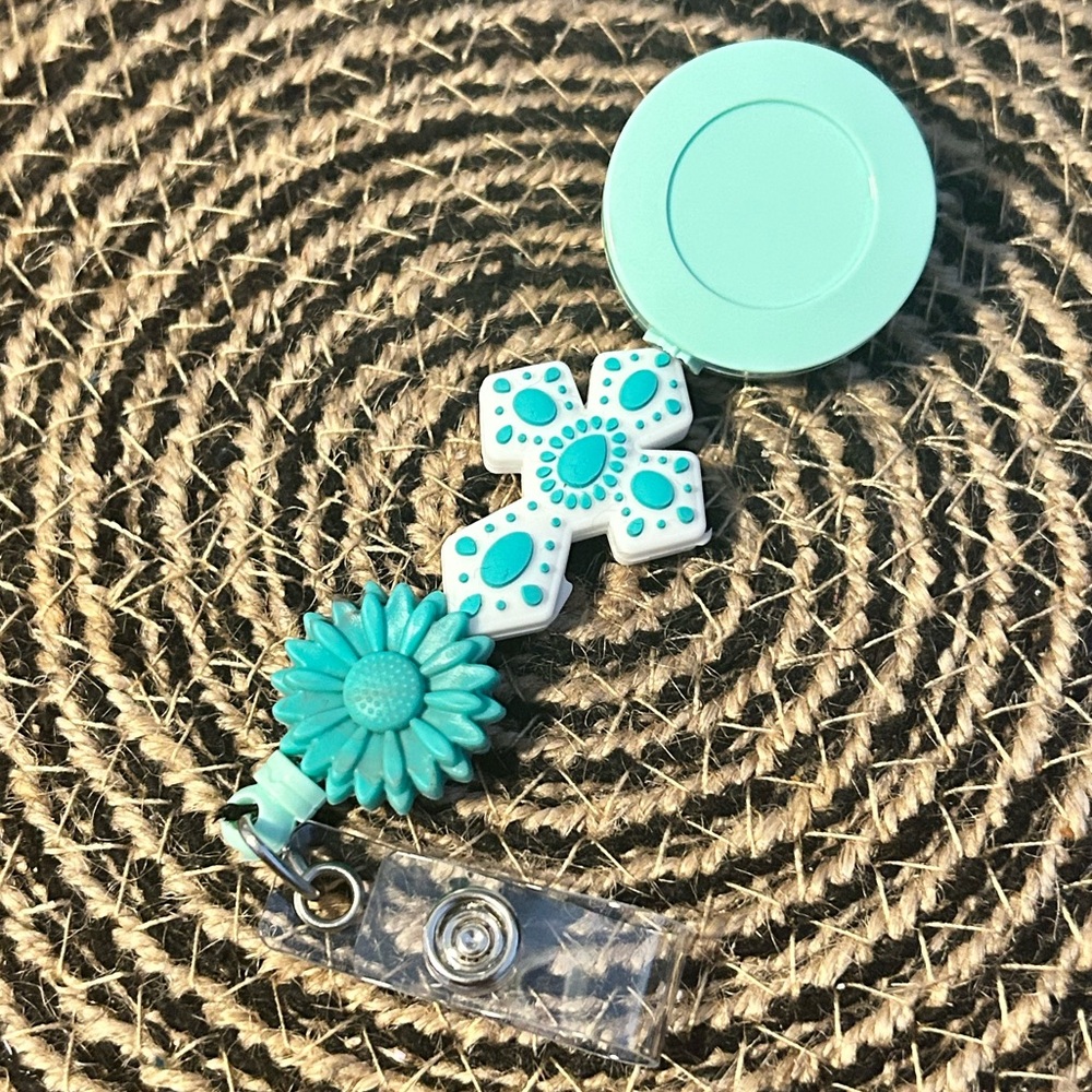 Cross / Sunflower / Badge Reel
